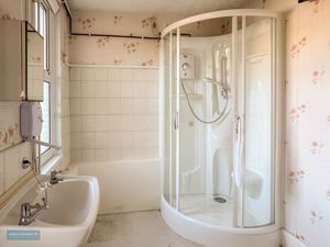 Shower Room- click for photo gallery
